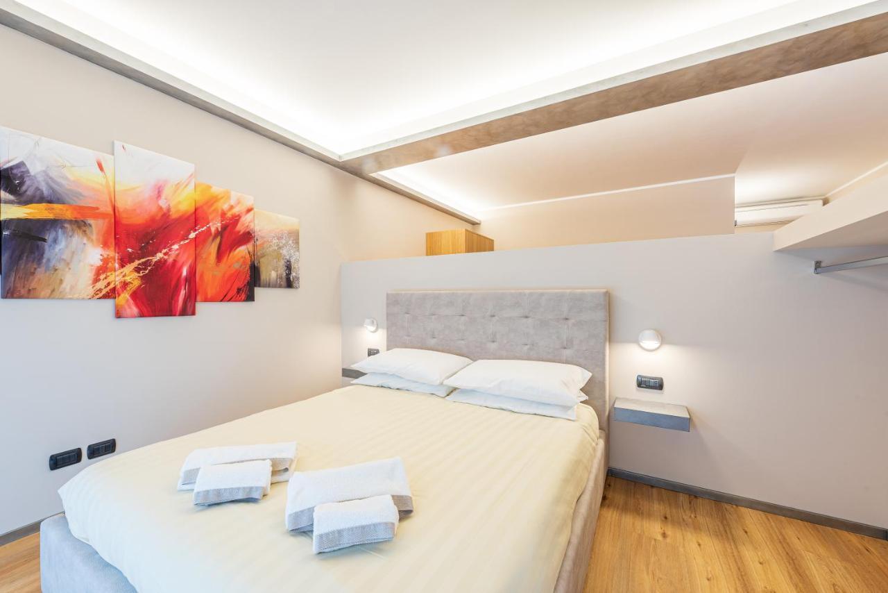 Room 176, Alba Town Екстериор снимка